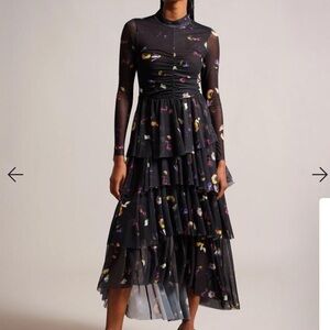 NWT Ted Baker MIRANDE
Fitted Bodice Dress with Asymmetric Skirt